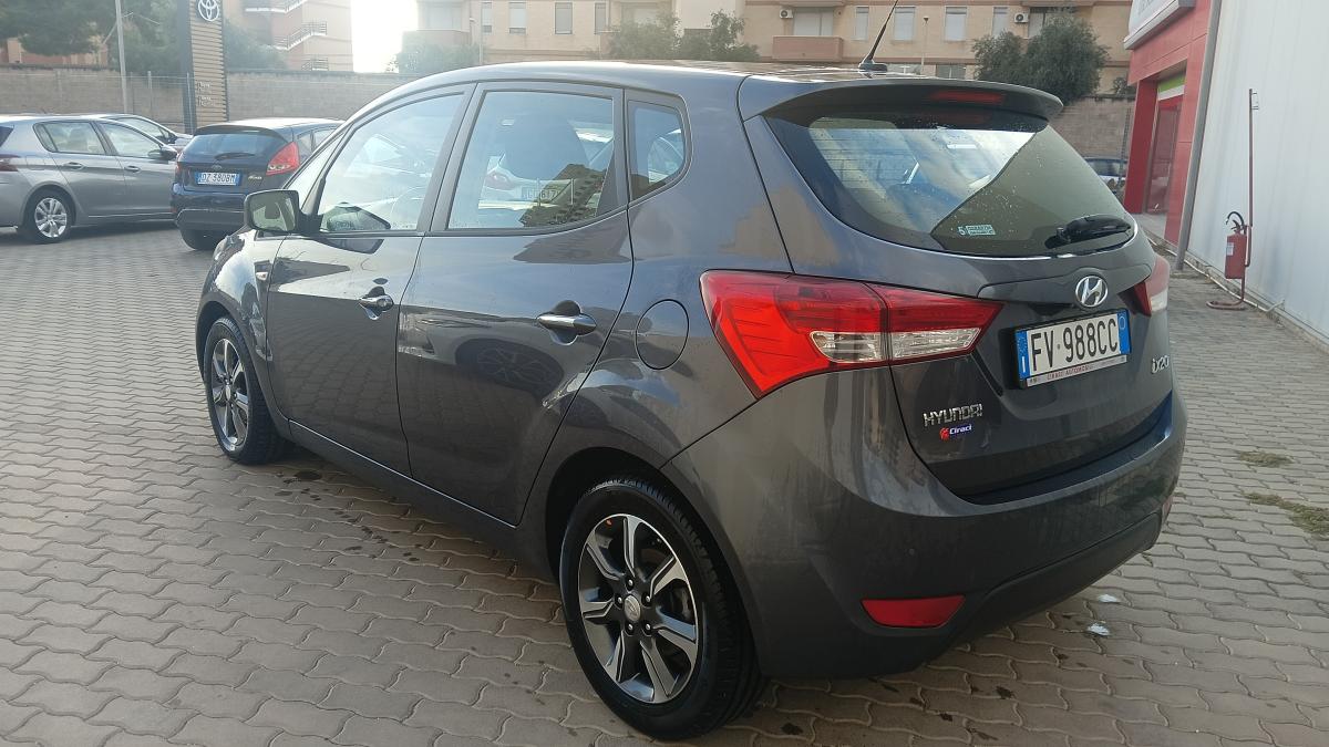 Hyundai iX20 1.4 CRDI 90cv App Mode